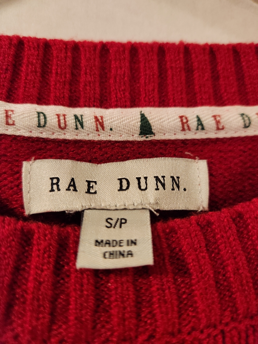 Rae Dunn Red Crewneck Sweater with "MERRY." Graphic Size Small - Like New - Picture 3 of 3